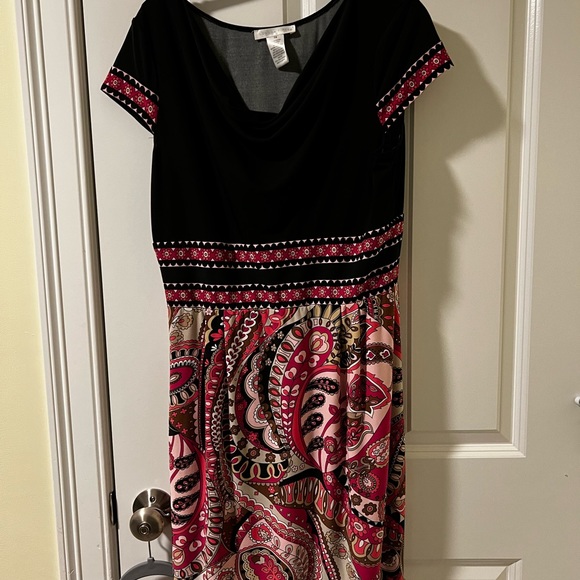 🤩 Very Pretty and Cute! Size 14 Cowl Neck Plunge midi dress. - Picture 5 of 7